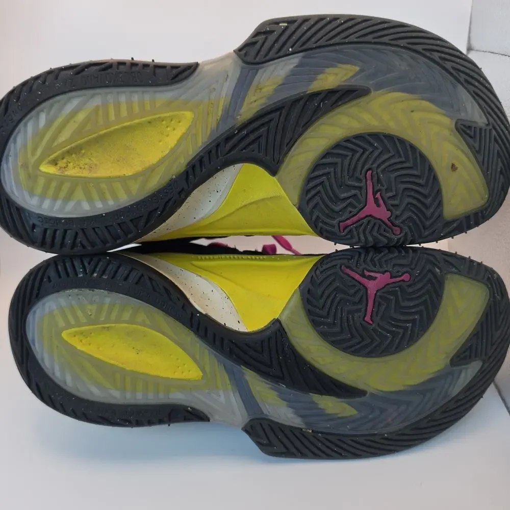 Jordan Luka 3 FQ1284-002 Men's Size 9 Black Pink Purple Basketball Shoes